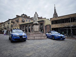 Maltratta l’anziana mamma, la polizia arresta un 55enne